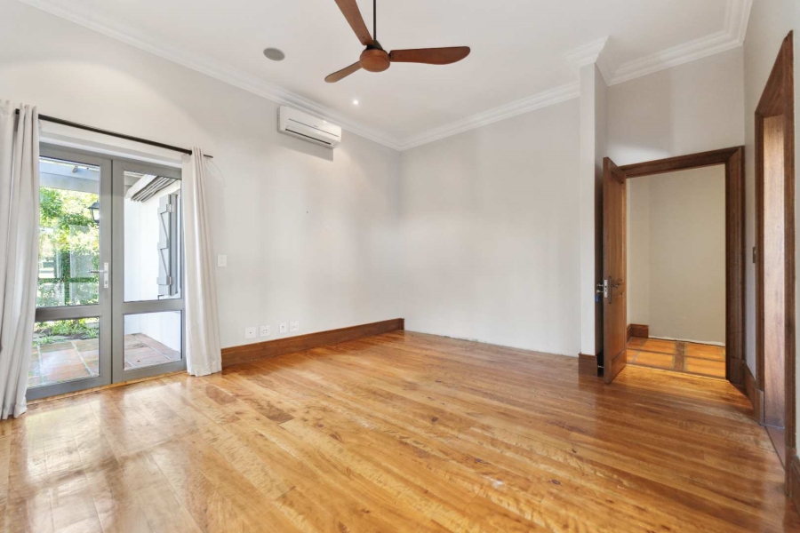 4 Bedroom Property for Sale in Val De Vie Estate Western Cape